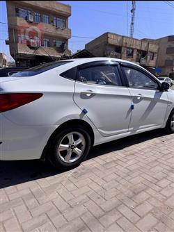 هیوندای ئەکسنت